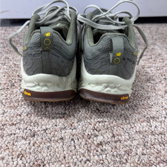 New Balance Men's Fresh Foam X Hierro V8 Gore-tex Trail Running Shoe - Picture 6 of 10